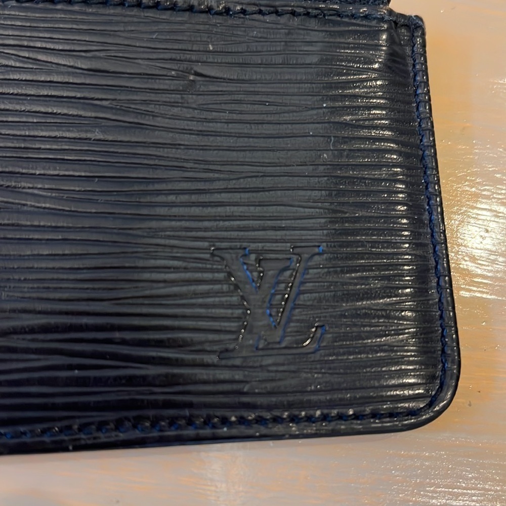 Louis Vuitton card case - Picture 3 of 7